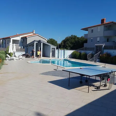 Appartement Liam With A Pool Vodnjan